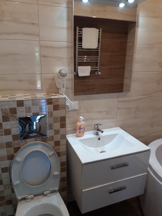Apartamenty Polna Ostrowiec Swietokrzyski Exterior photo
