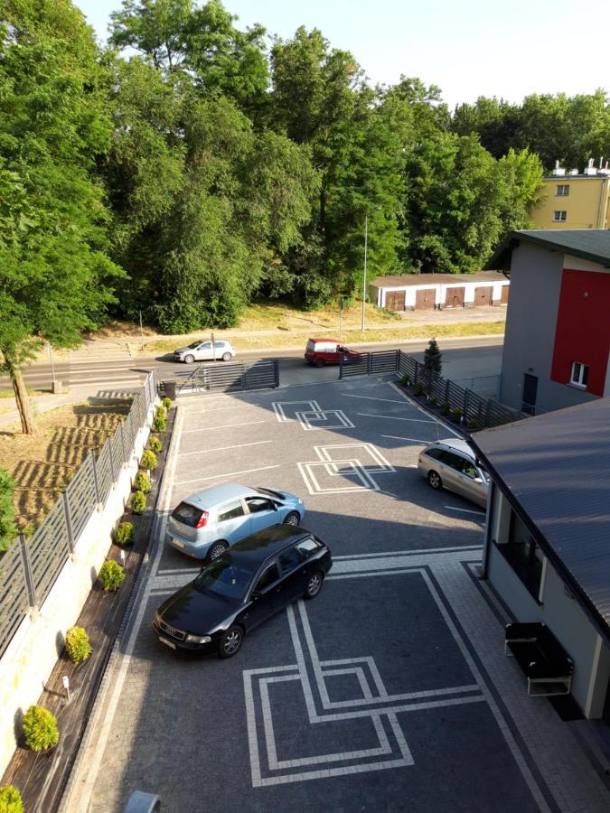 Apartamenty Polna Ostrowiec Swietokrzyski Exterior photo